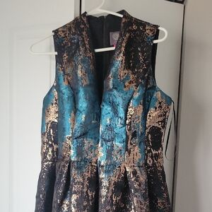 Elegant Blue and Gold Sleeveless Dress